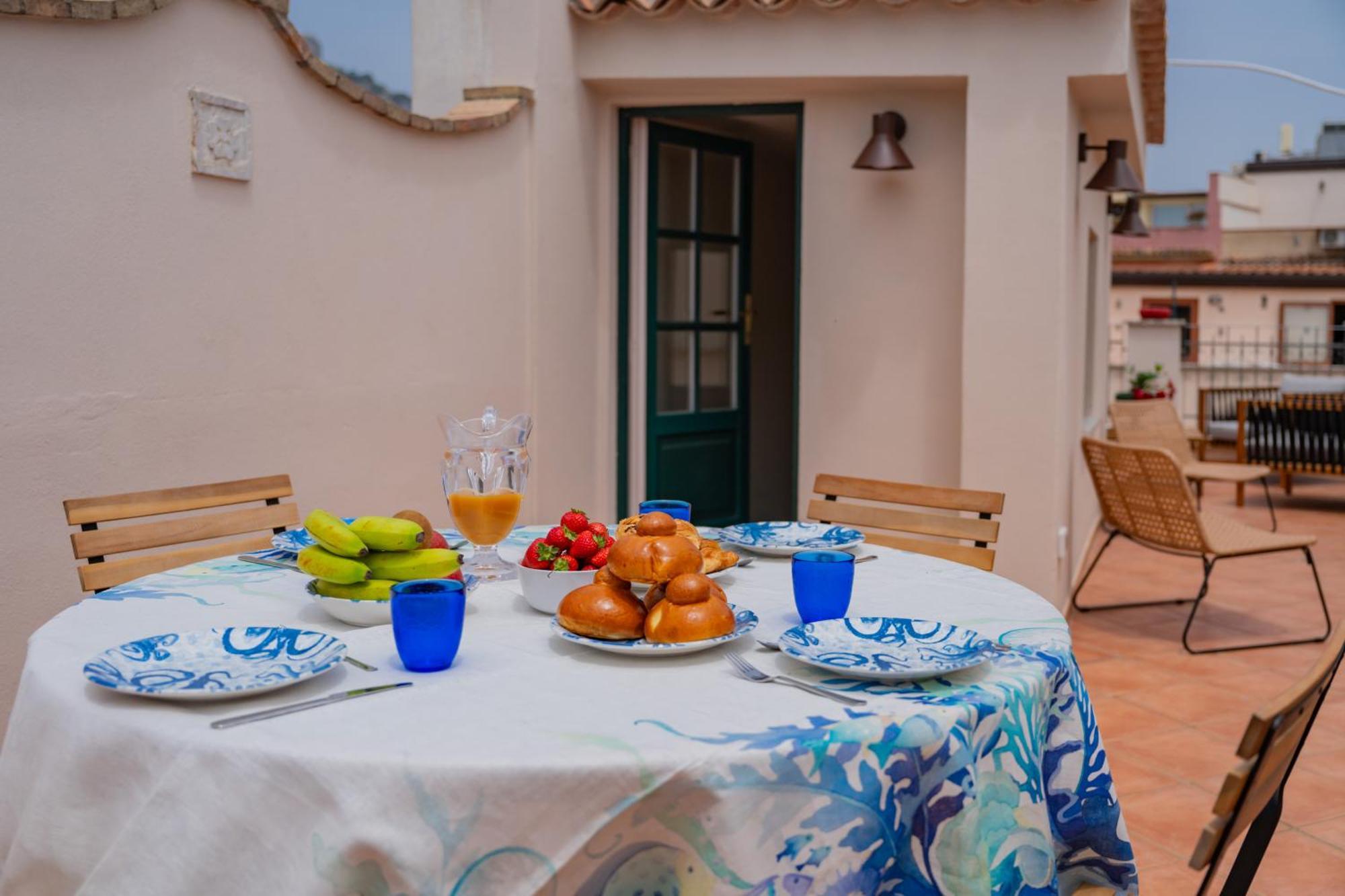 Casa Ella